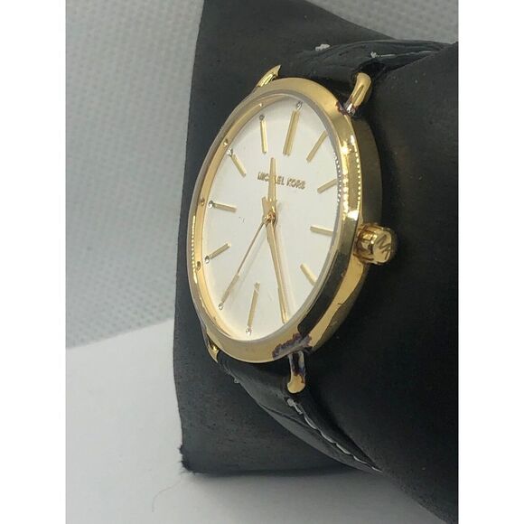 Michael Kors MK2737 Women's Black Leather Analog White Dial Quartz Watch OP421 - Picture 2 of 9